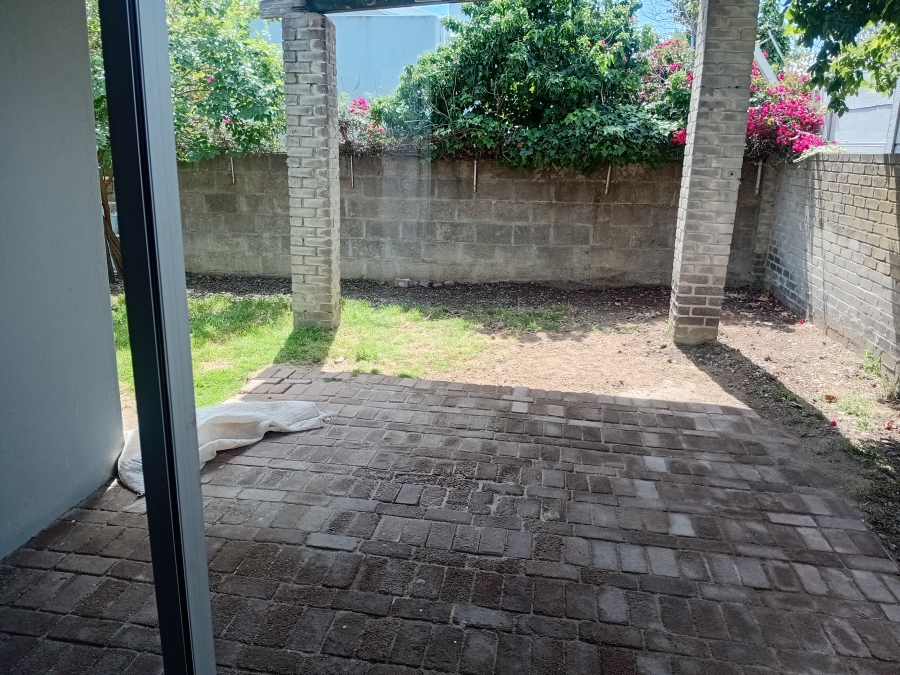 To Let 3 Bedroom Property for Rent in Strand North Western Cape